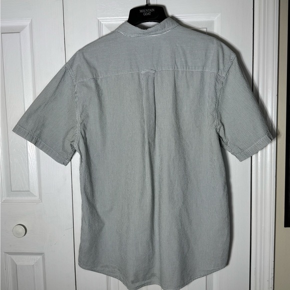 Eddie Bauer Blue/Green and White Seersucker Casual Button Down Shirt Size L - Picture 2 of 3